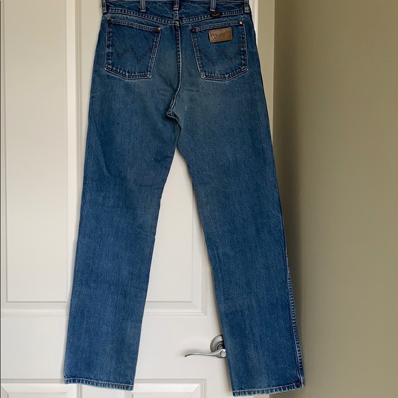 Vintage high waisted Wrangler jeans - Picture 2 of 5